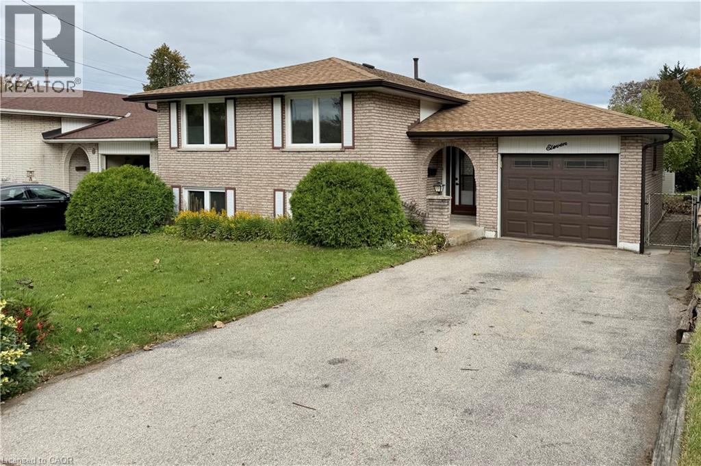 11 Glenmurray Court Property Photo 2
