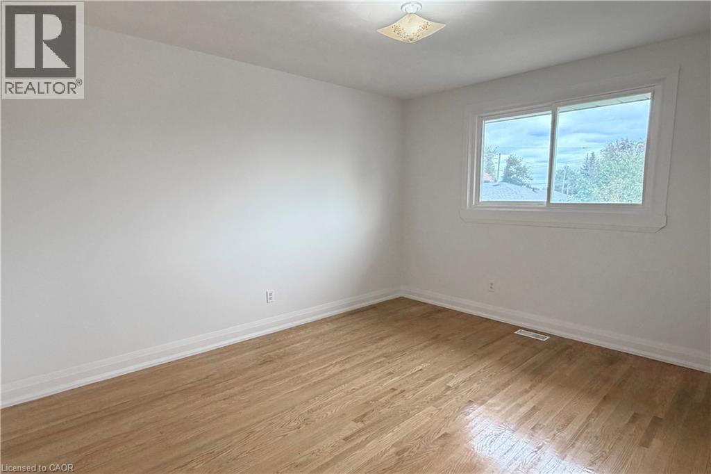 11 Glenmurray Court Property Photo 15