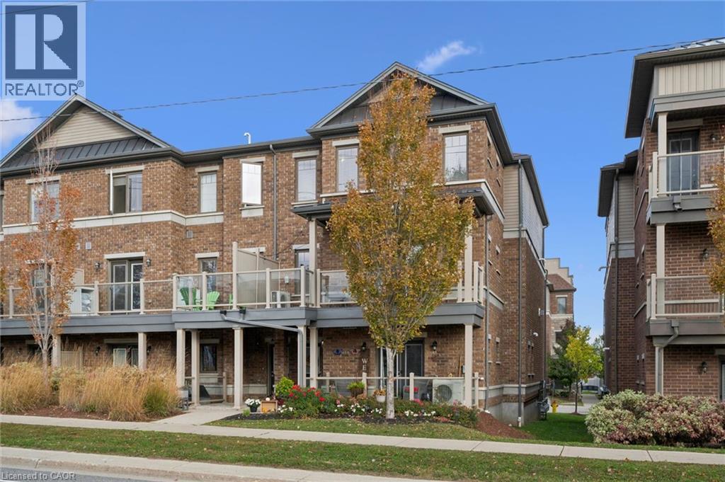 1114 Fairway Road N Unit# B Property Photo 2