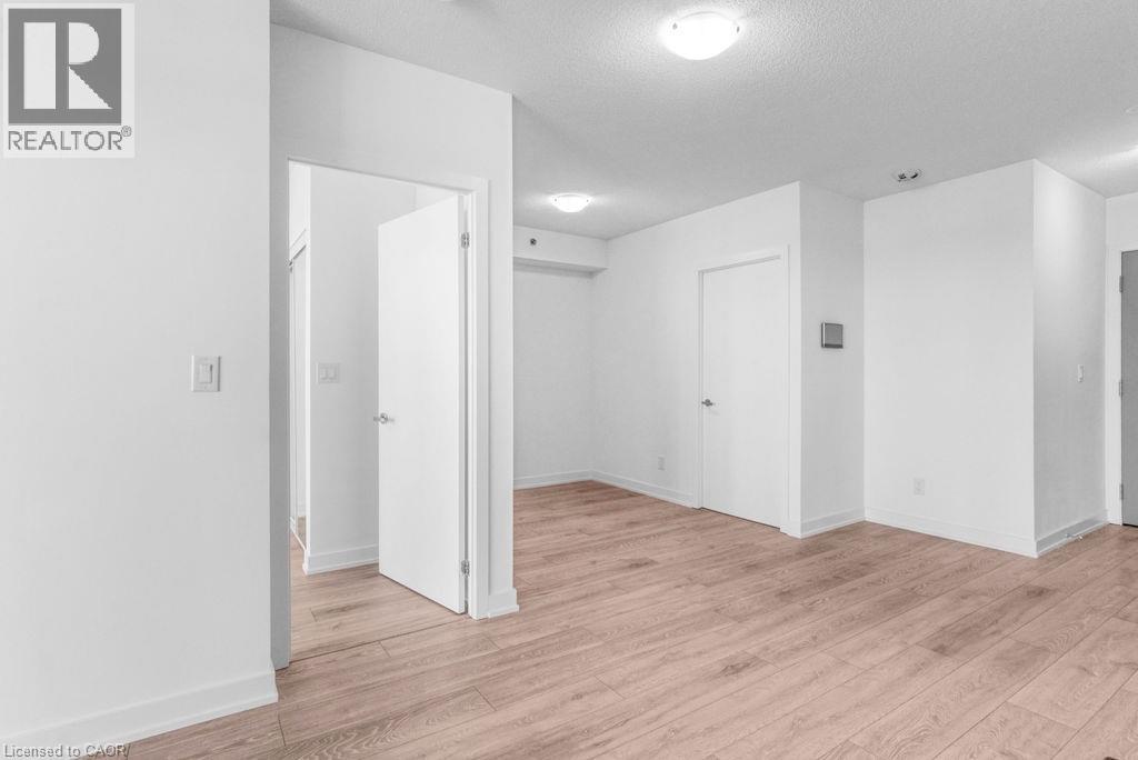 3200 Dakota Common Unit# B906 Property Photo 15