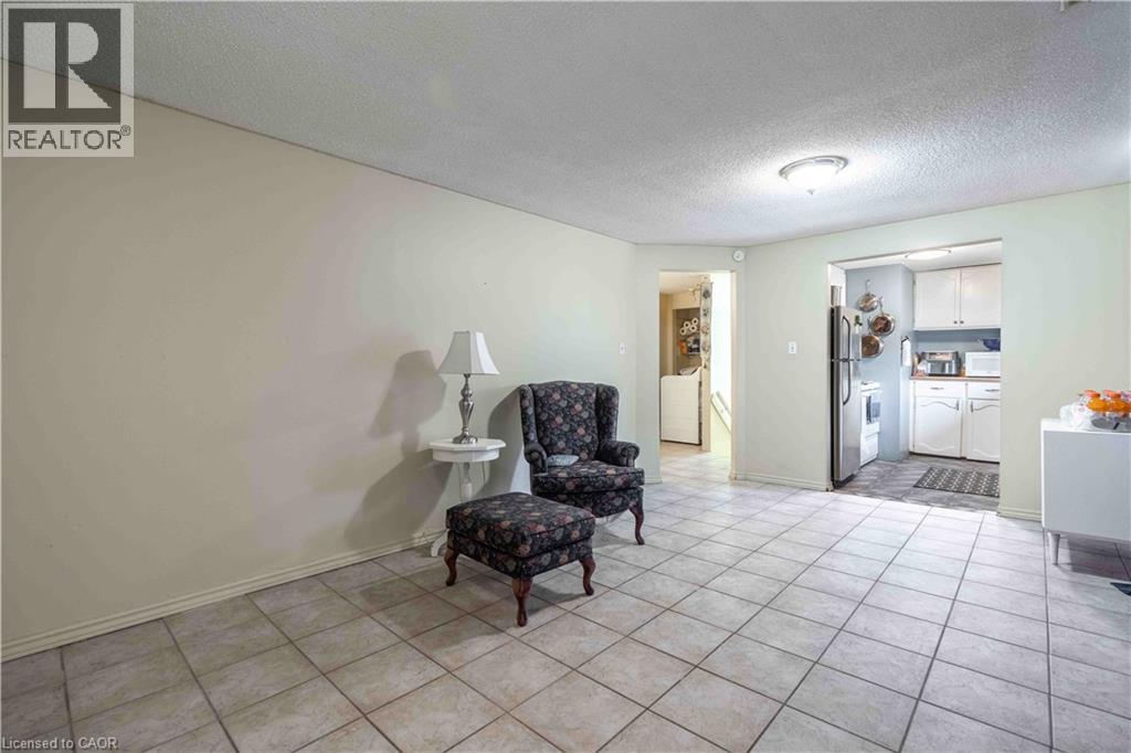 374 Upper Wentworth Street Property Photo 16