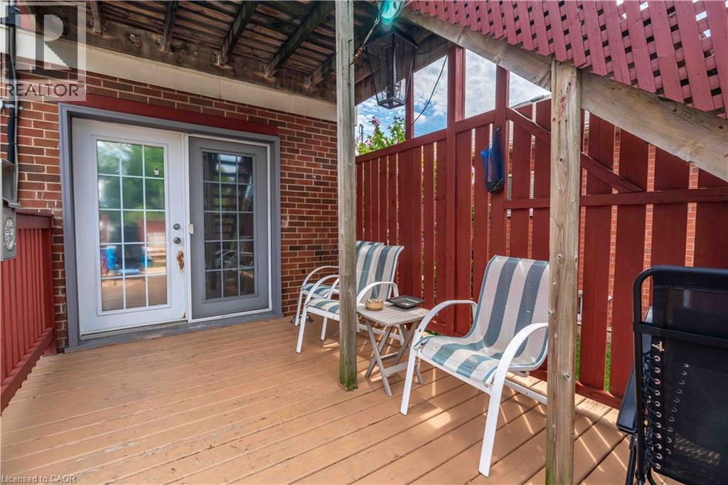 374 Upper Wentworth Street Property Photo 43