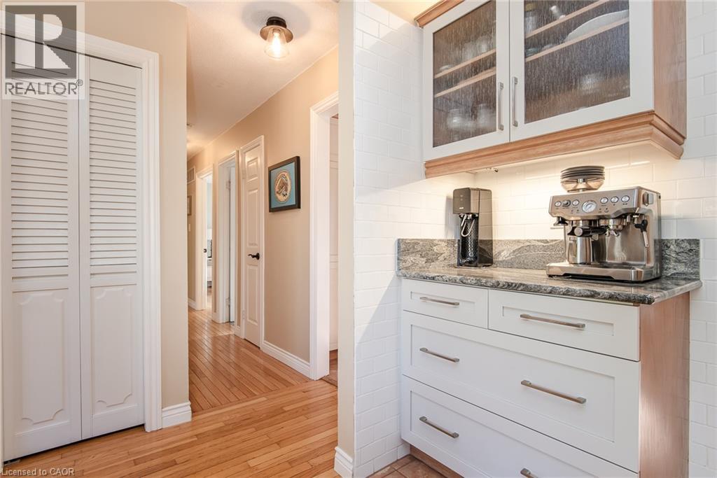 118 Wheatfield Crescent Property Photo 10