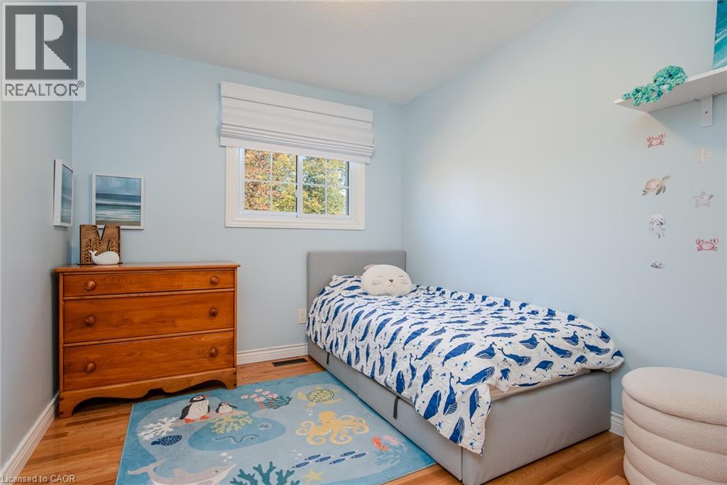 118 Wheatfield Crescent Property Photo 25