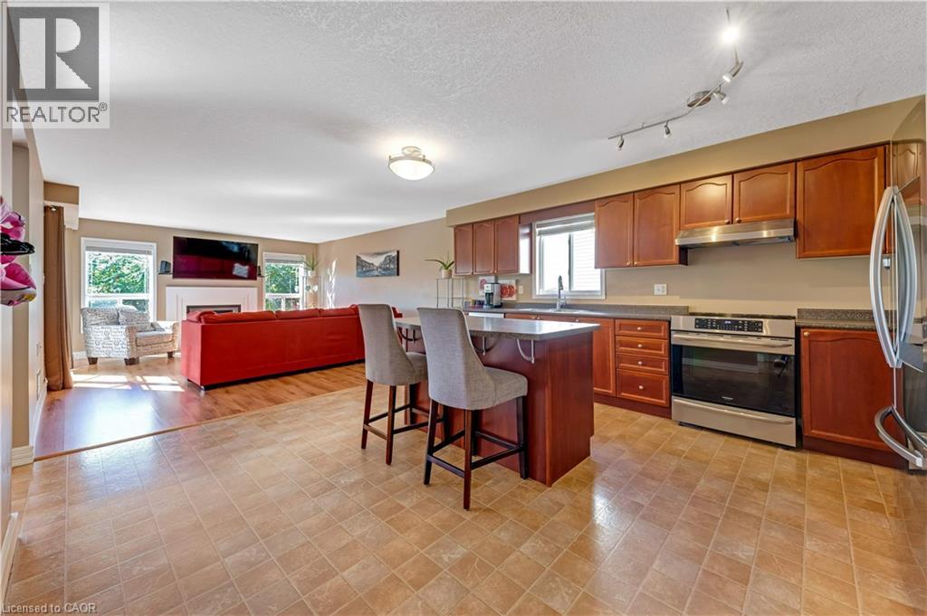 320 Brandenburg Place Property Photo 12