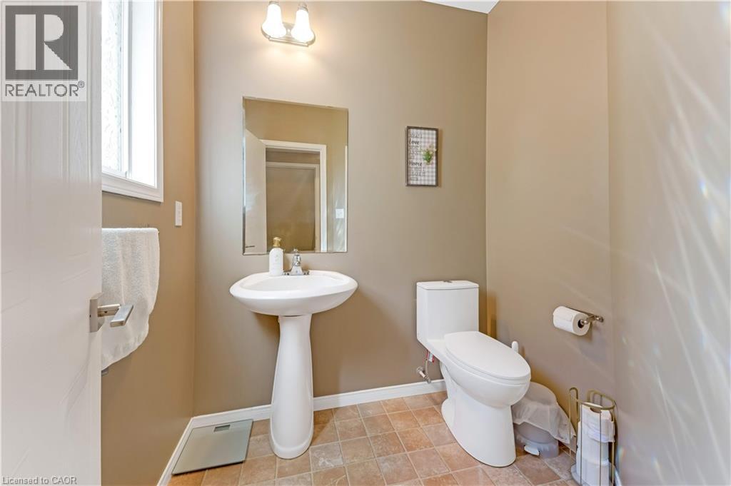 320 Brandenburg Place Property Photo 16