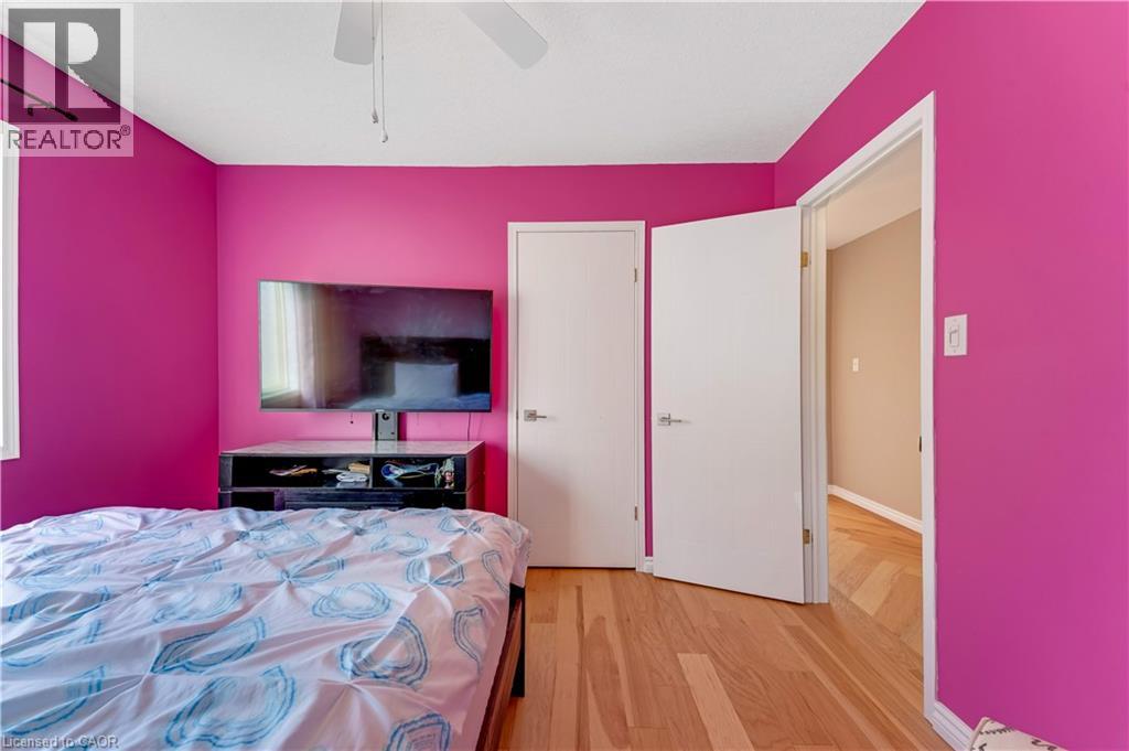 320 Brandenburg Place Property Photo 29