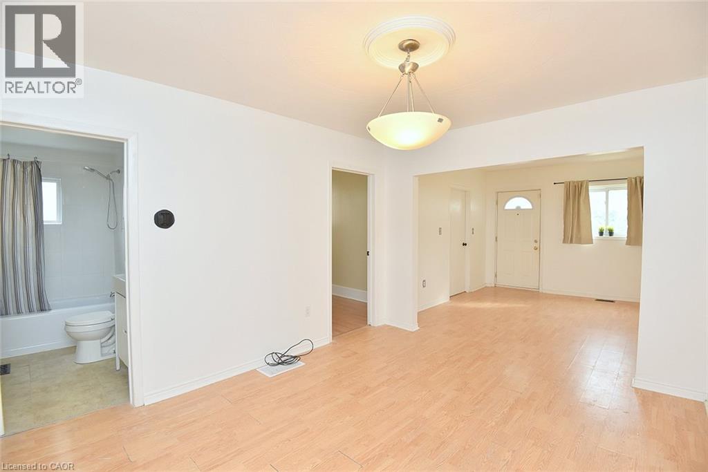 201 Strathearne Avenue Property Photo 10