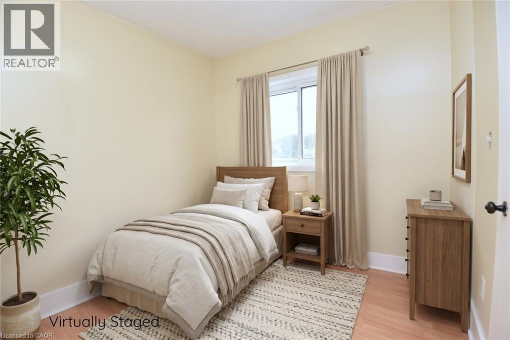 201 Strathearne Avenue Property Photo 14