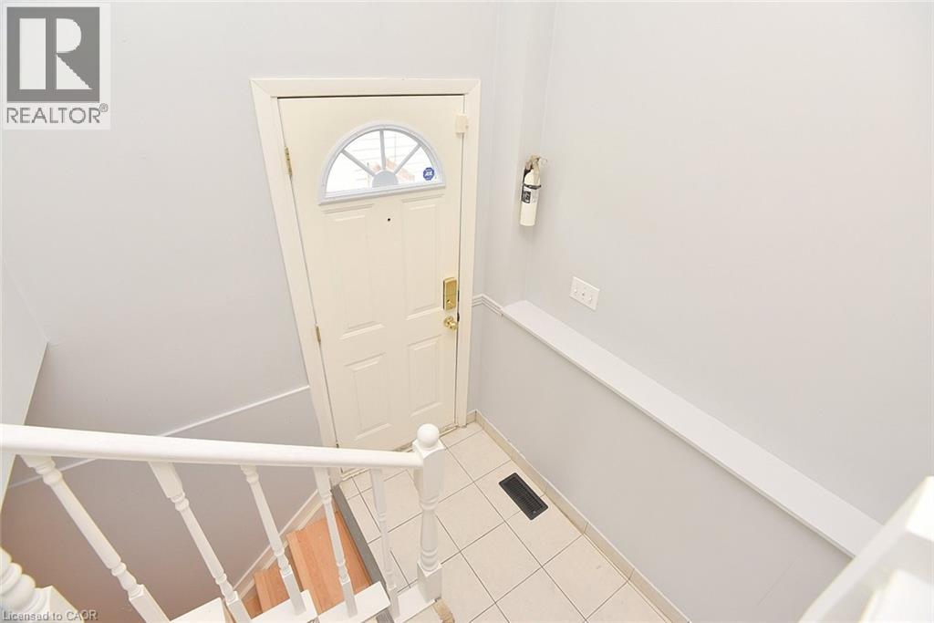 201 Strathearne Avenue Property Photo 23