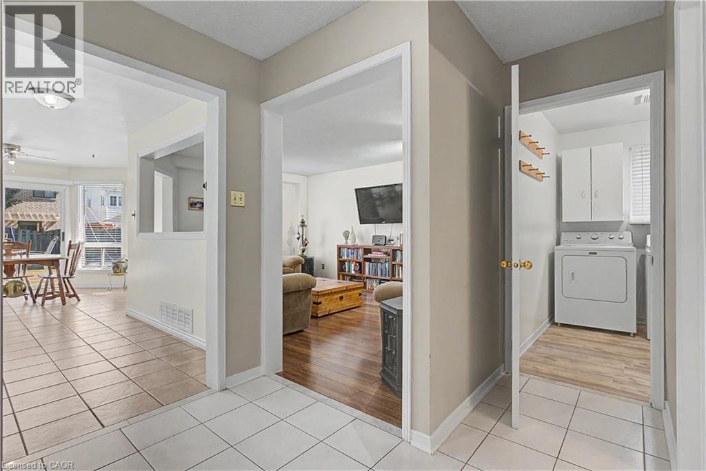 194 Glenvalley Drive Property Photo 11