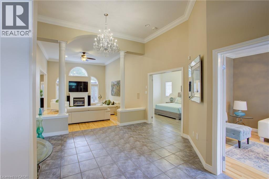 457 Caryndale Drive Property Photo 7