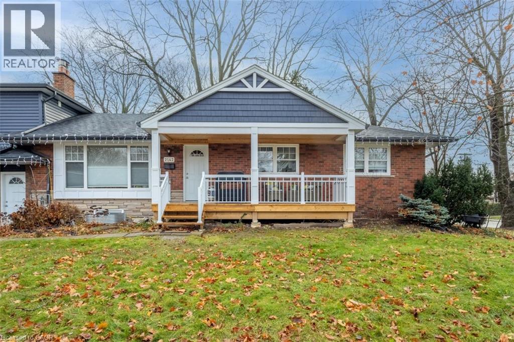 2142 PARKWAY Drive Unit# Lower Property Photo 1