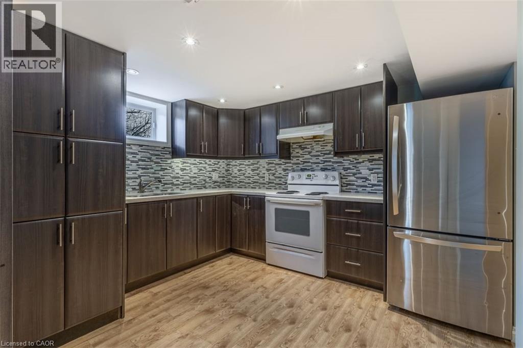 2142 Parkway Drive Unit# Lower Property Photo 7