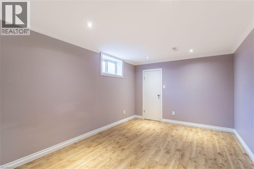 2142 Parkway Drive Unit# Lower Property Photo 18