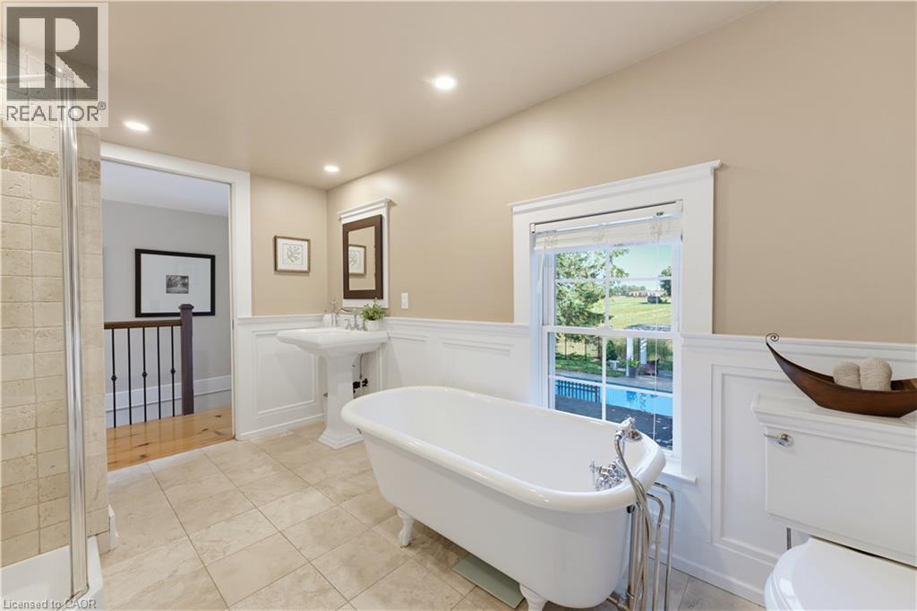 1719 Powerline Road W Property Photo 23