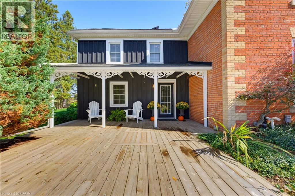 1719 Powerline Road W Property Photo 26