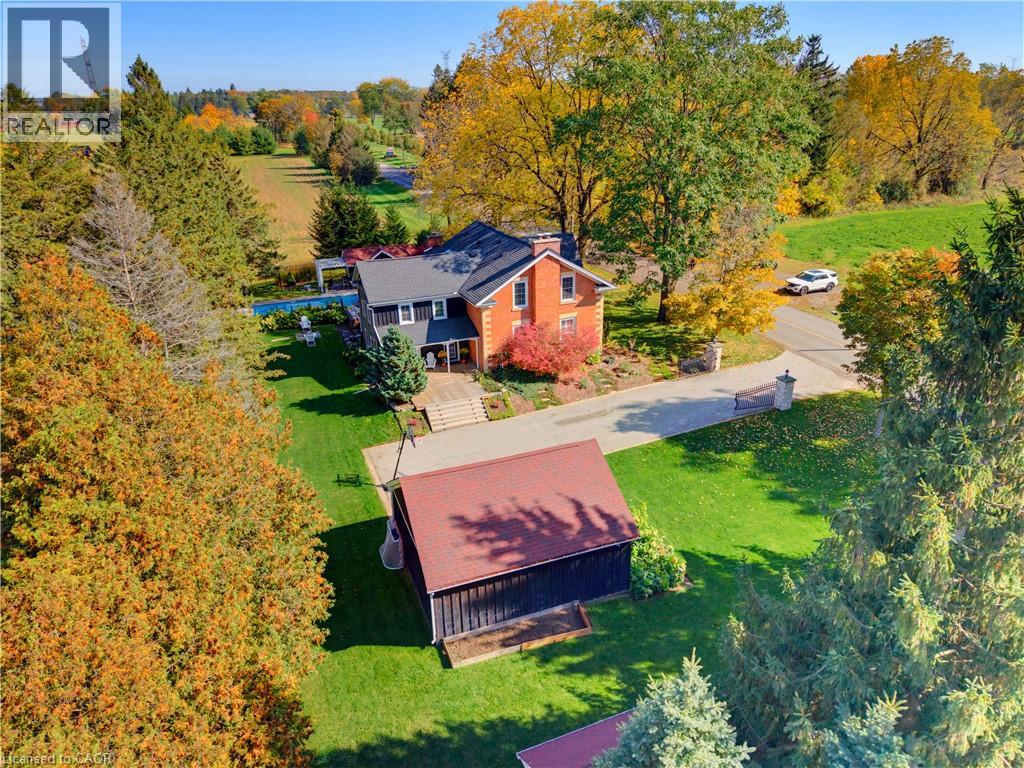 1719 Powerline Road W Property Photo 38