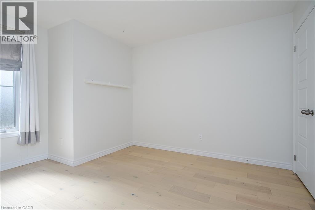 290 William Street Property Photo 30