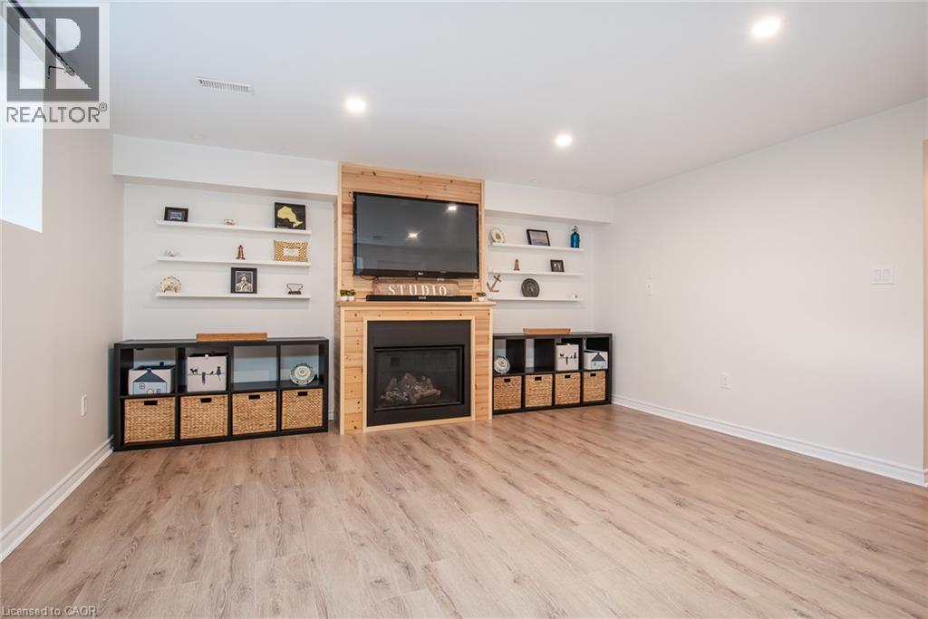 290 William Street Property Photo 38