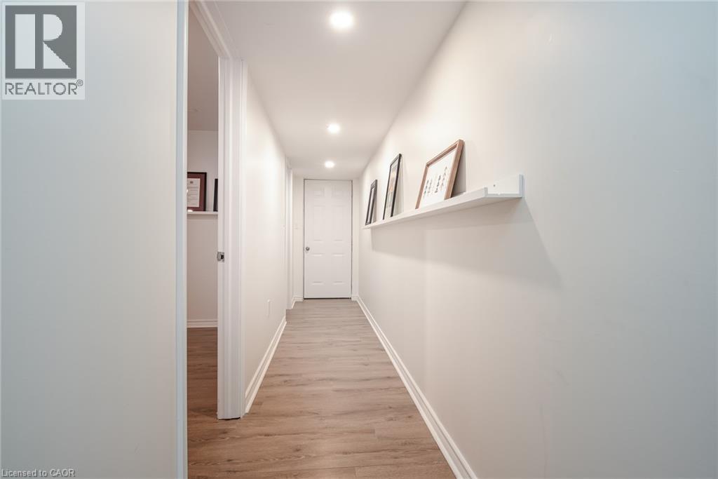 290 William Street Property Photo 43