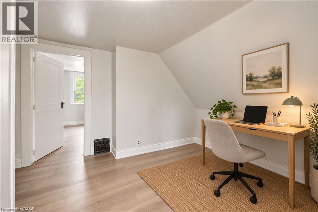 1279 Hamilton Street Property Photo 17