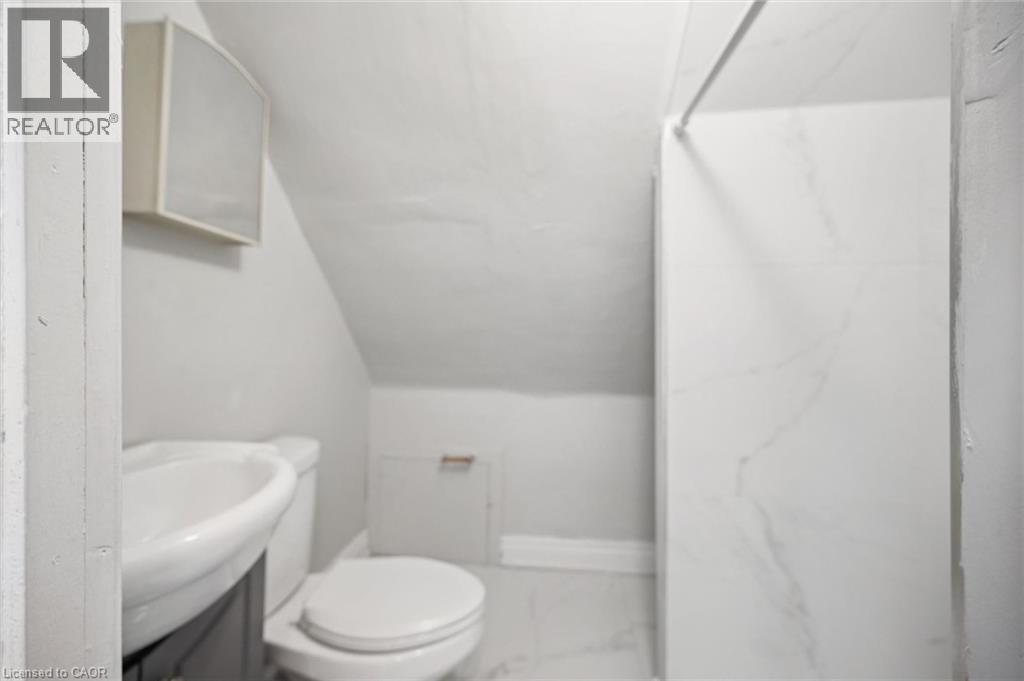 1279 Hamilton Street Property Photo 22