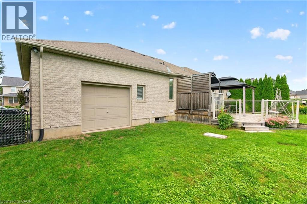 515 Woodward Drive Property Photo 44