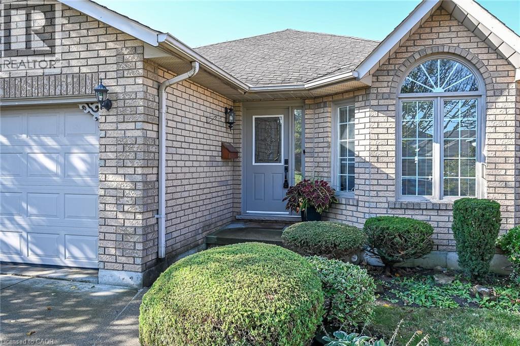 37 Glenhollow Drive Property Photo 2
