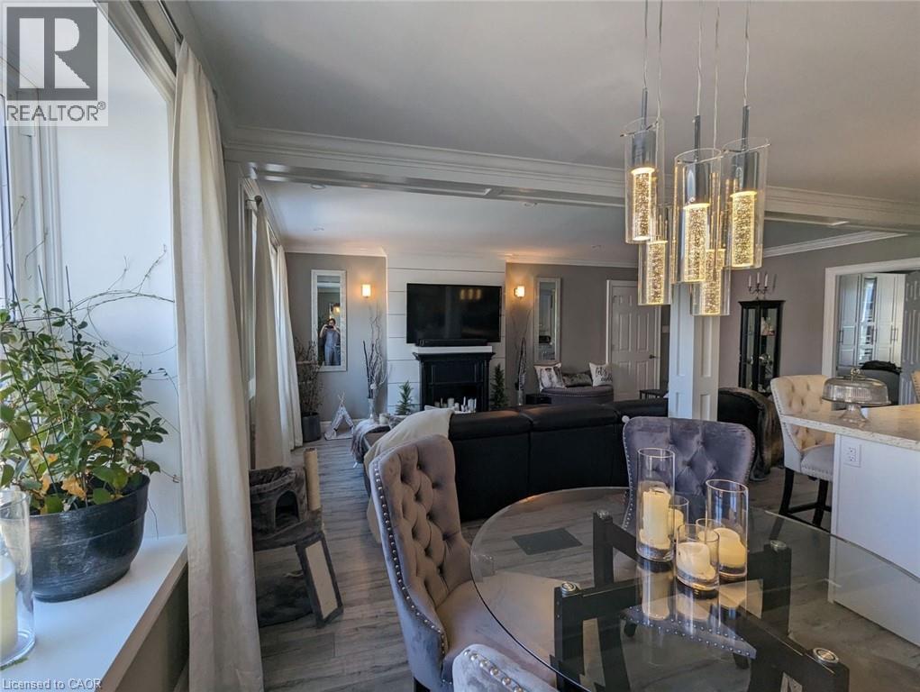 326 Ottawa Street Property Photo 2