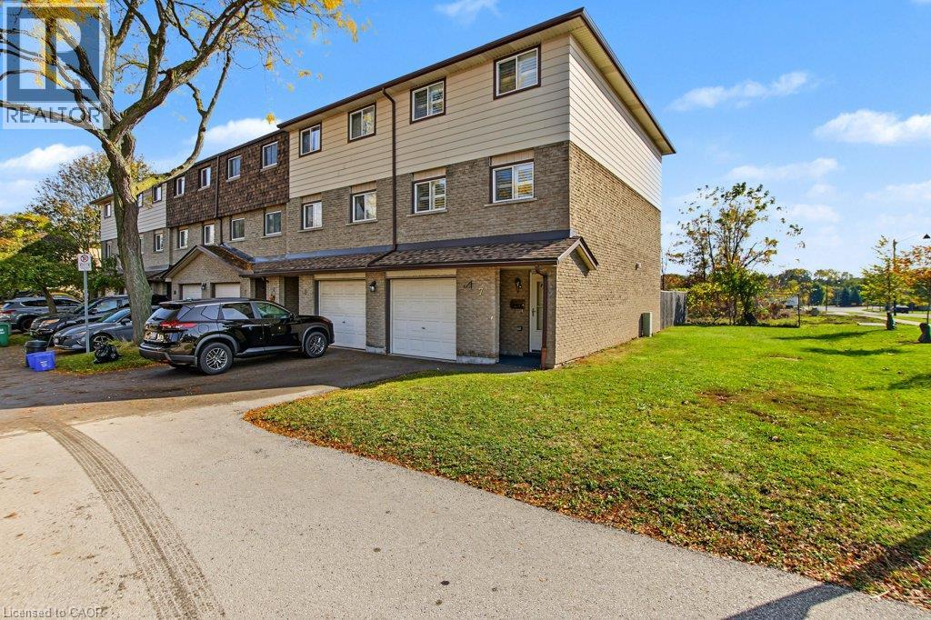 1455 Garth Street Unit# 7 Property Photo 2