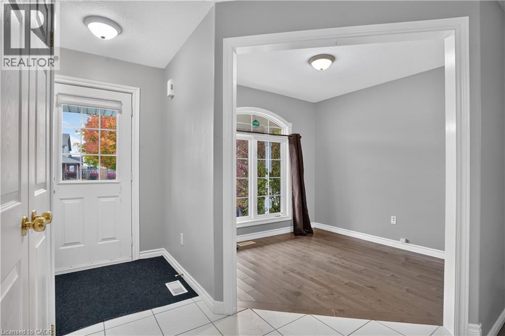 10 Pattison Place Property Photo 7