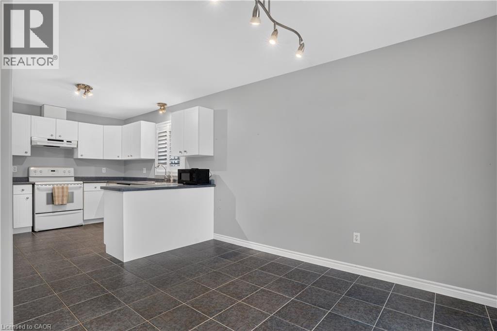 10 Pattison Place Property Photo 20