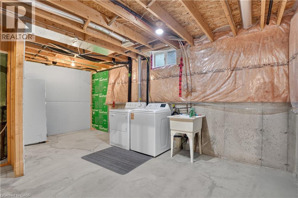 10 Pattison Place Property Photo 42