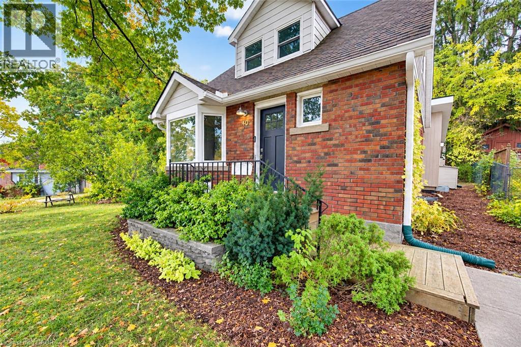 40 Forest Road Property Photo 2