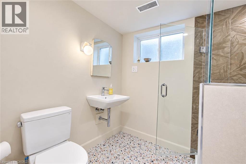 40 Forest Road Property Photo 27