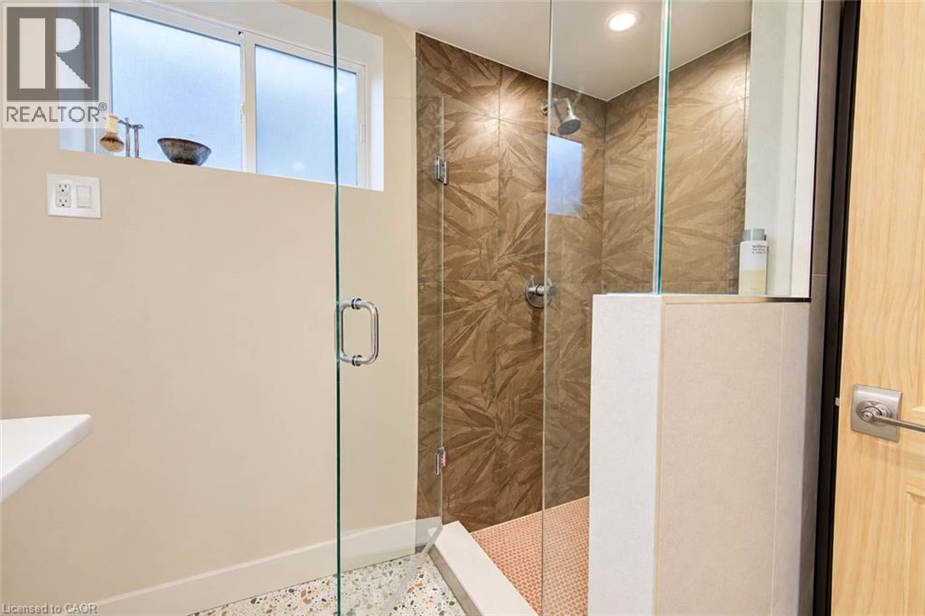 40 Forest Road Property Photo 28