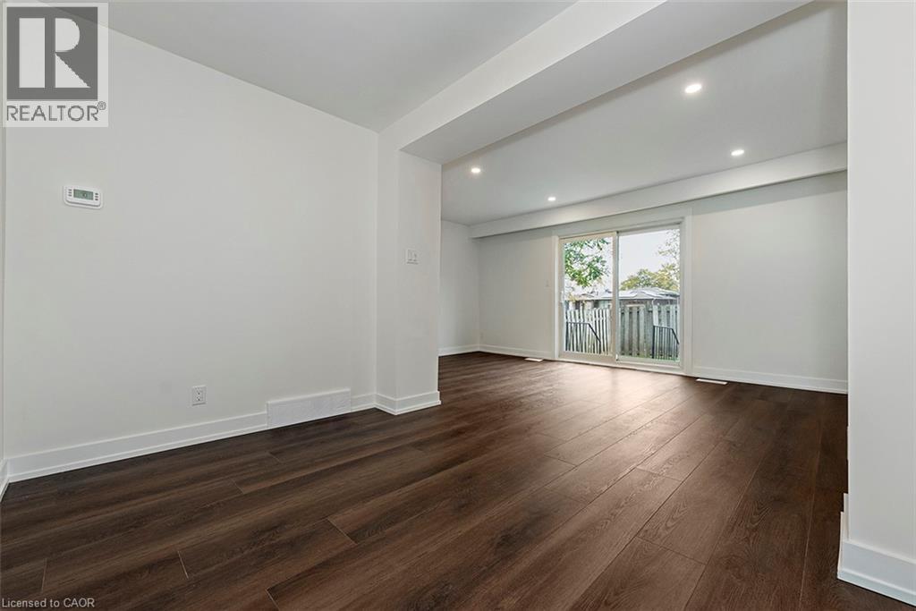 20 Anna Capri Drive Unit# 3 Property Photo 15
