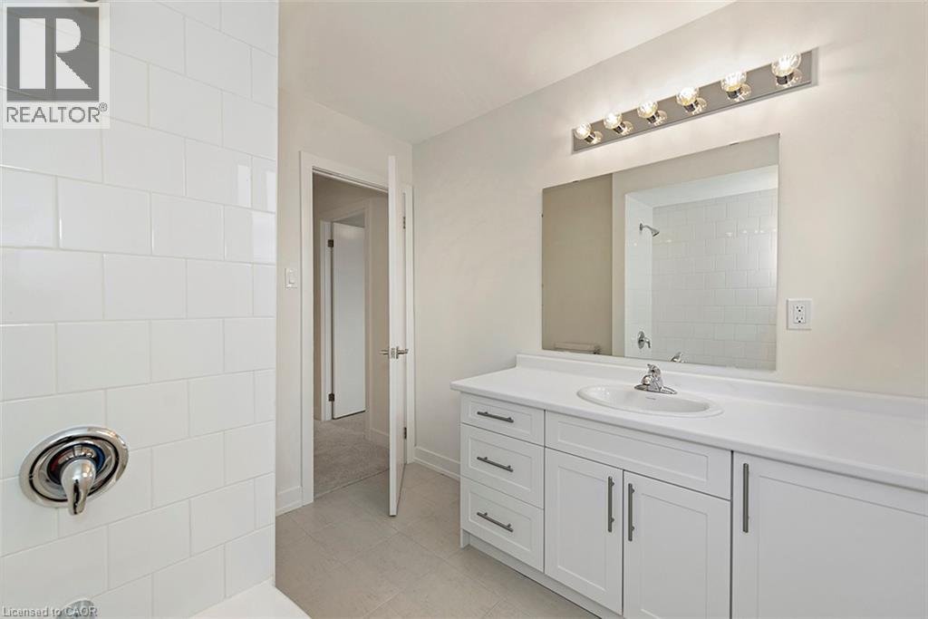 20 Anna Capri Drive Unit# 3 Property Photo 22