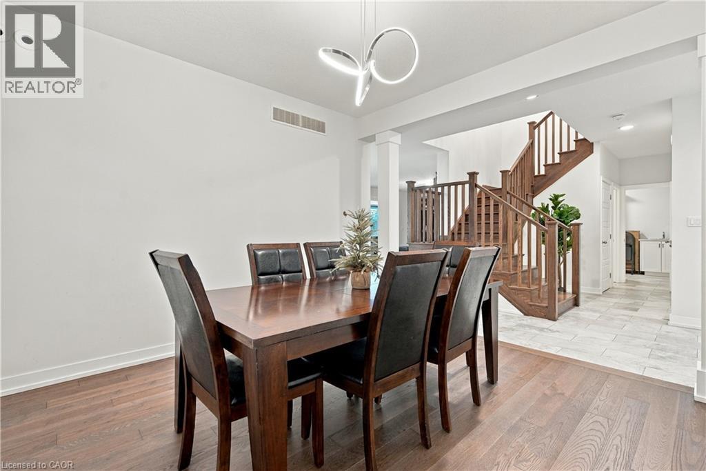 6 Feathers Crossing Property Photo 14