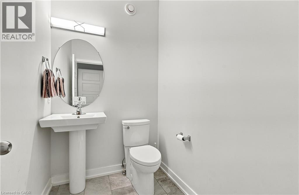 6 Feathers Crossing Property Photo 24