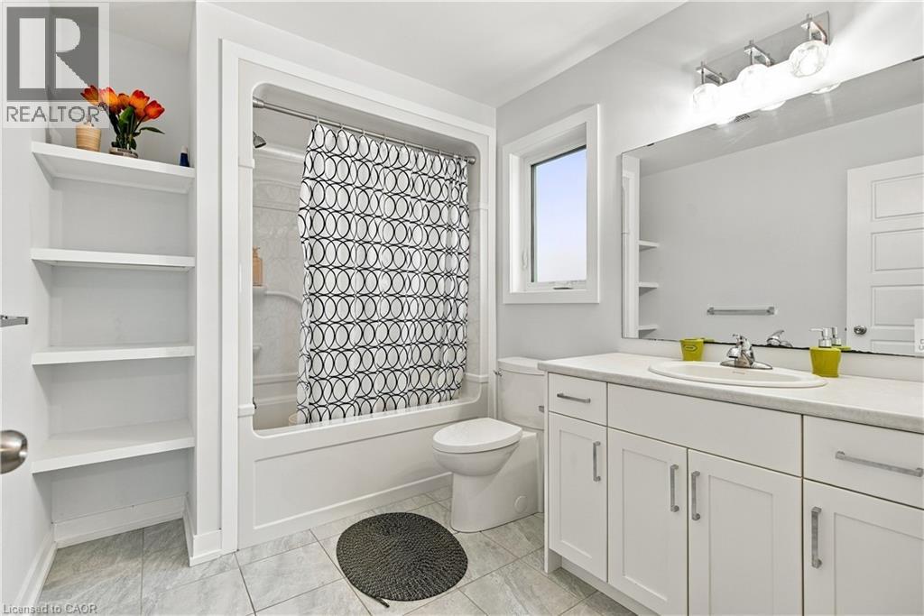 6 Feathers Crossing Property Photo 39