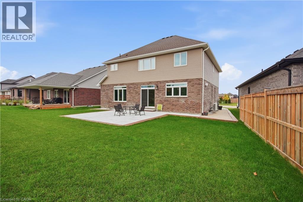 6 Feathers Crossing Property Photo 48