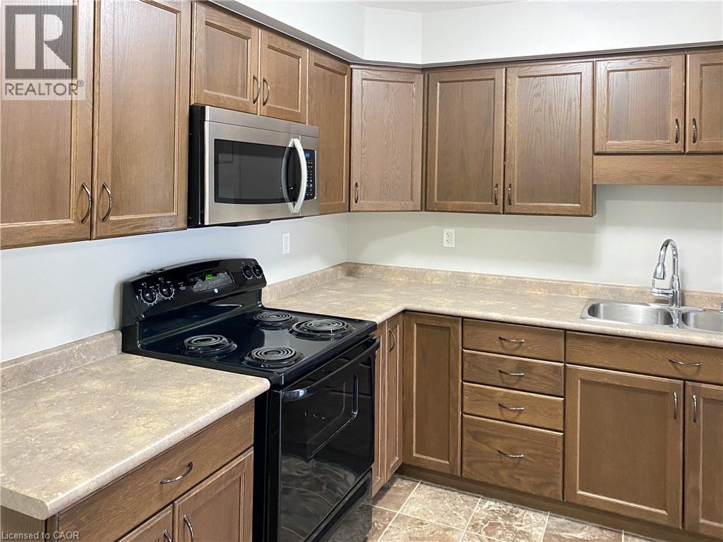 7 Upper Mercer Street Unit# M48 Property Photo 5
