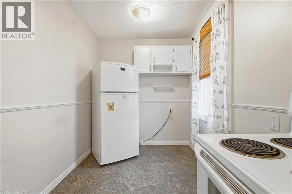 160 Lorne Crescent Property Photo 27