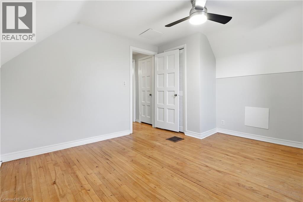 160 Lorne Crescent Property Photo 31