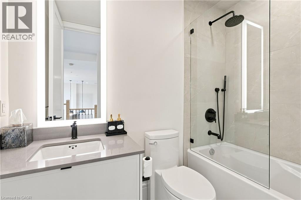 112 King Street E Unit# Ph5 Property Photo 27