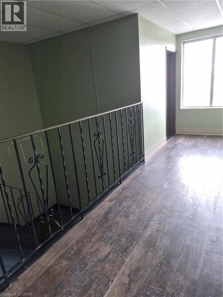365 Grays Road Property Photo 6