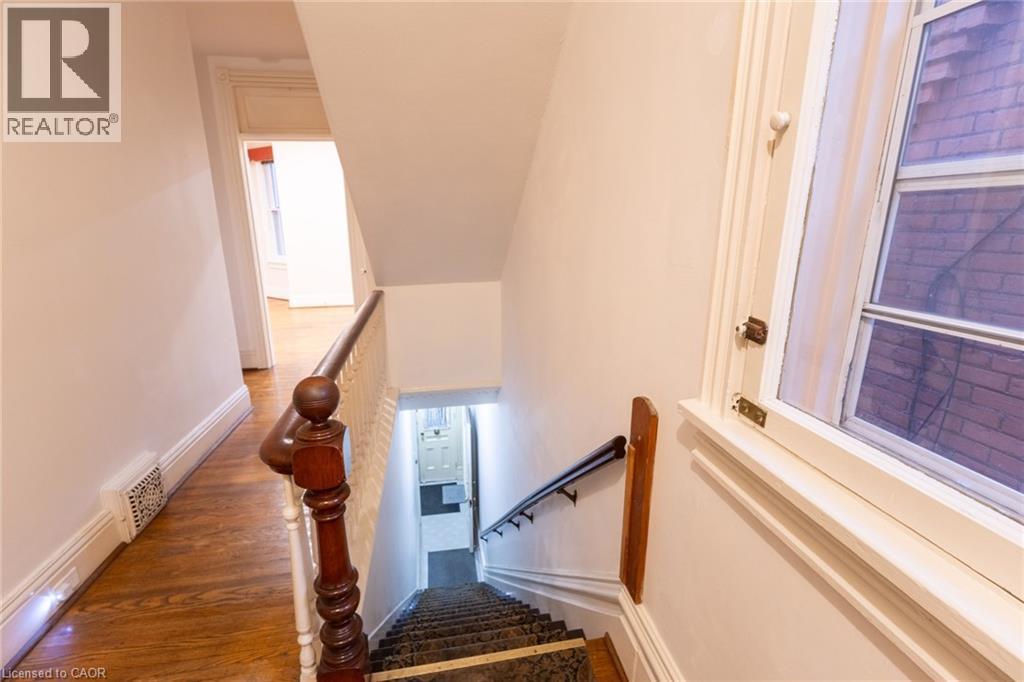 105 Erie Avenue Unit# Second Property Photo 16