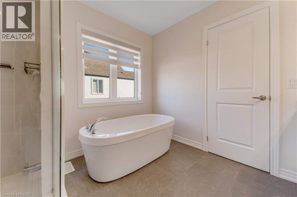 106 Haldimand Street Property Photo 24